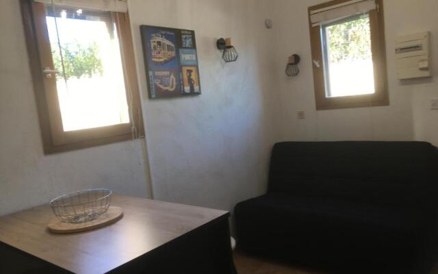 Studio dans villa calme à 15km de Cannes