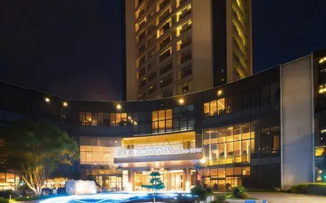 MEHOOD LESTIE Hotel (Kunming Xishan District Government Biji Park)