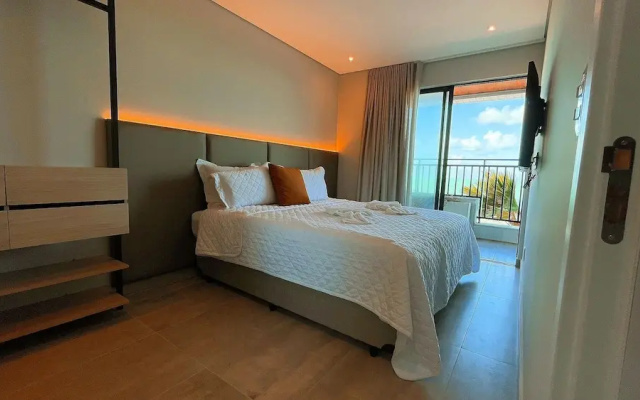 FRENTE MAR 2 QUARTOS OCEAN - By Living