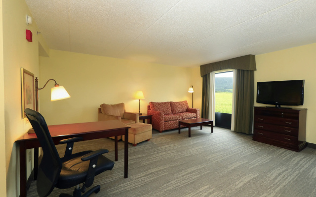 Hampton Inn & Suites Lamar