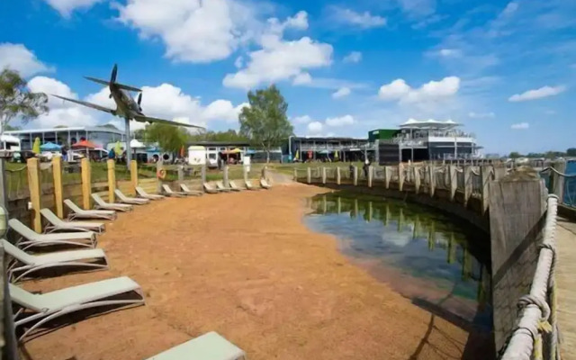 Luxury Pet Friendly Hot Tub Breaks at Tattershall