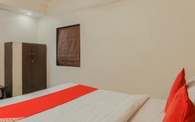 Hotel Rajshree By OYO Rooms