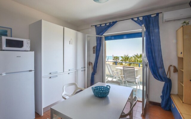 Stunning Apartment in Pozzallo With Wifi and 1 Bedrooms