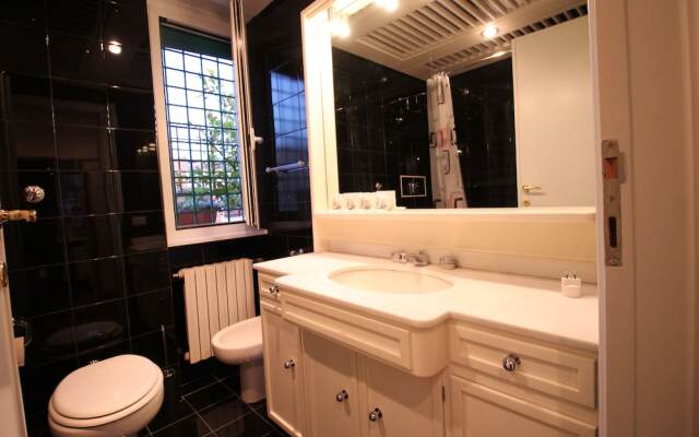 Tiepolo Romantic Terrace Apartment