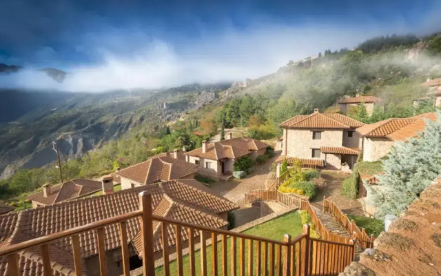 Pliadon Gi Mountain Resort & Spa