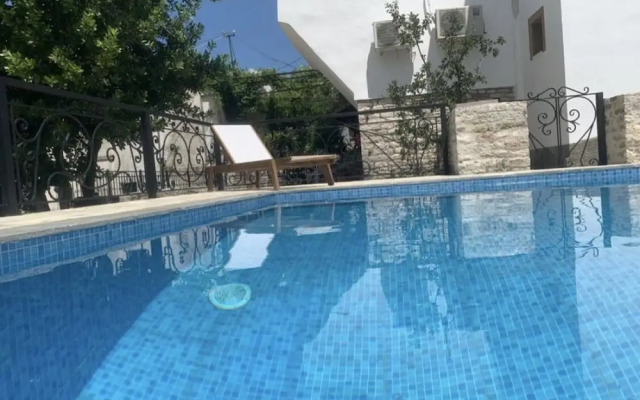 Hotel Gjirokastra