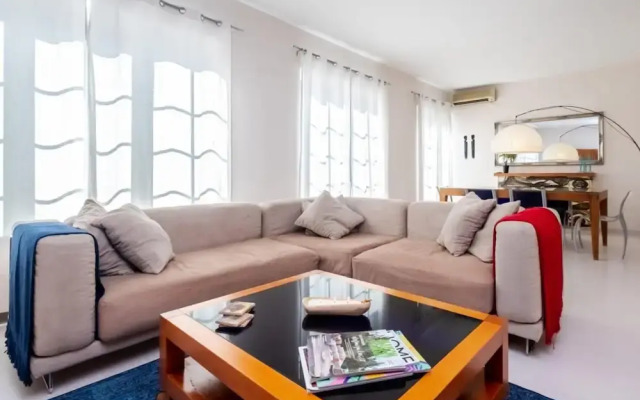 Fascinating Flat Near City s Mall With Terrace