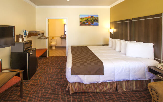 Wildflower Inn at Bell Rock