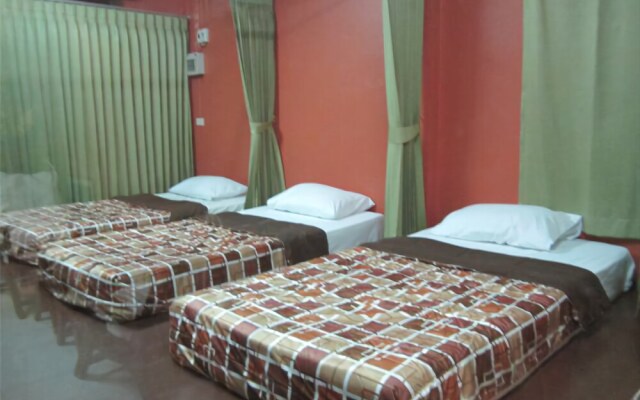 Phuket Airport Hostel and Homestay