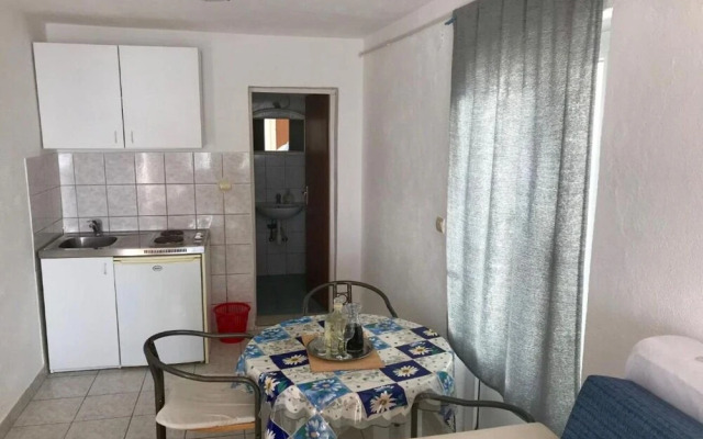 Zorica - With View - SA4