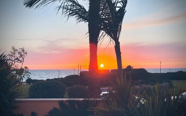 Gugel Waves Seaview 4BR Family Aparts