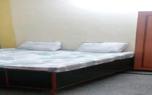 Room Maangta 281 Ashok Vihar