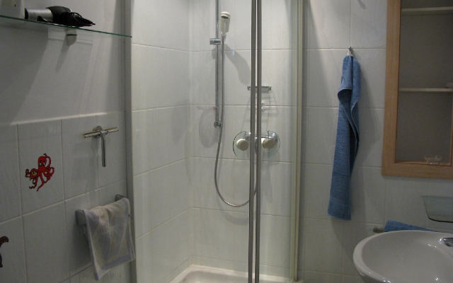 109D - Three Bedroom