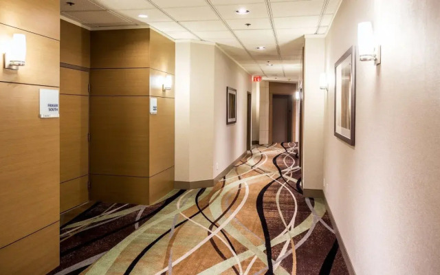 Holiday Inn Express Vancouver-Metrotown (Burnaby) by IHG