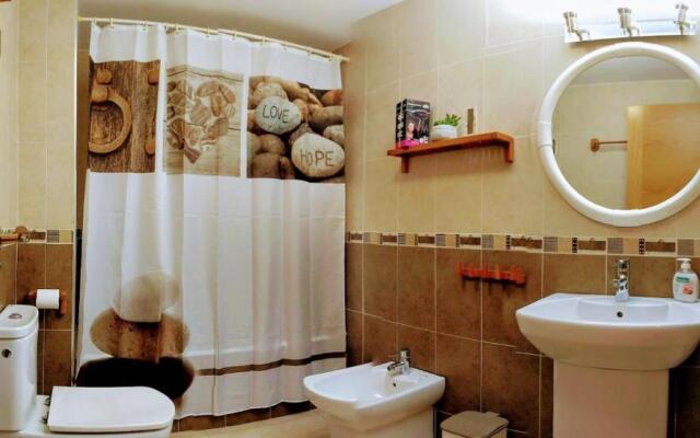 50 Meters to Beach! AC - Wifi -Near City Center