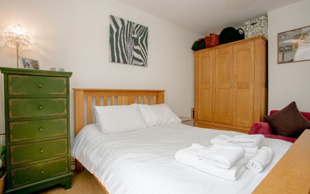 Close To Highbury And Islington 1 Bedroom Flat