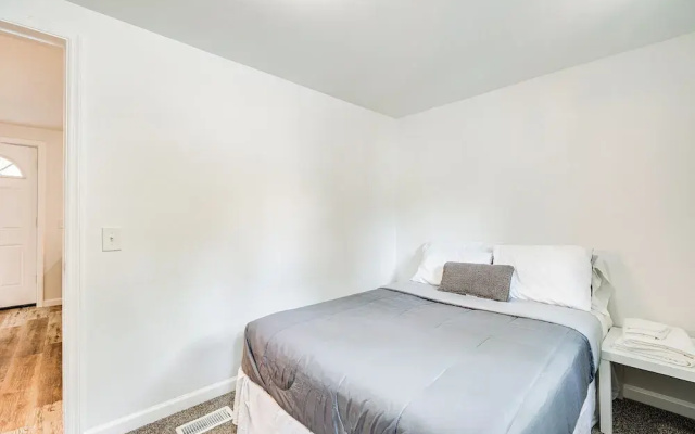 Charming Glens Falls Retreat Near Downtown!