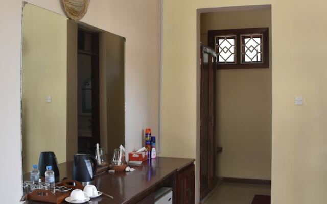 Pwani Silver Sand Beach Hotel