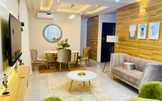 Shortlethomes - 5 Star Short let Apartment in Ikate