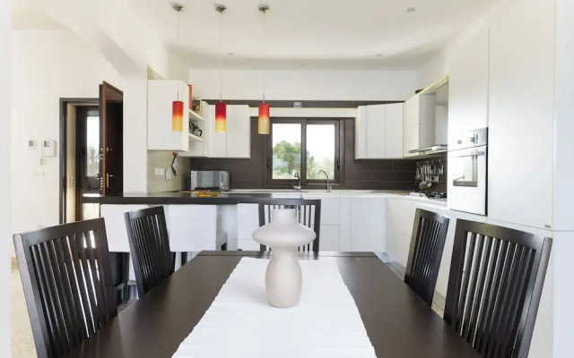 Villa Alexander & Pool Wonderful Italy