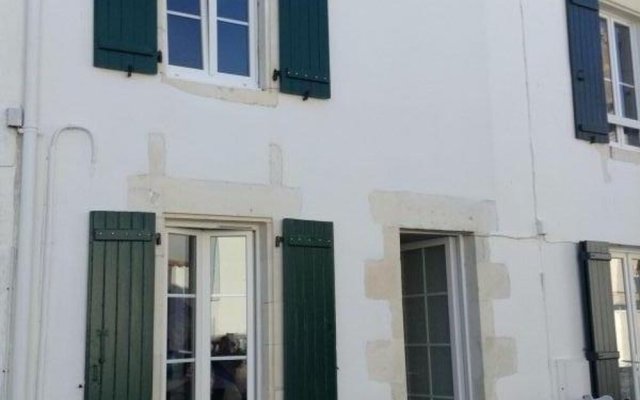 House With 2 Bedrooms in Sainte-marie-de-ré, With Wonderful City View