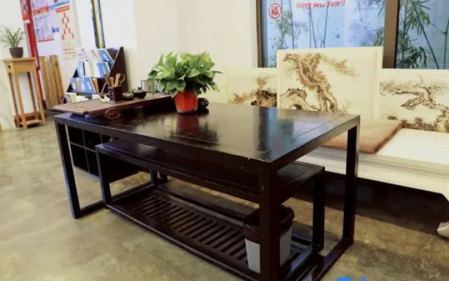 Xitang Manyue Hotel (Songzilai Fengqiao Branch)