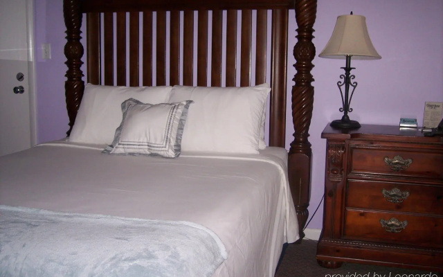 Cheston House