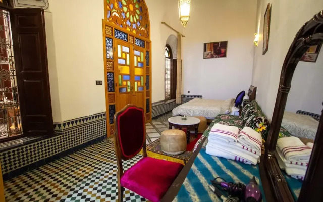 Dar Alami Salaj