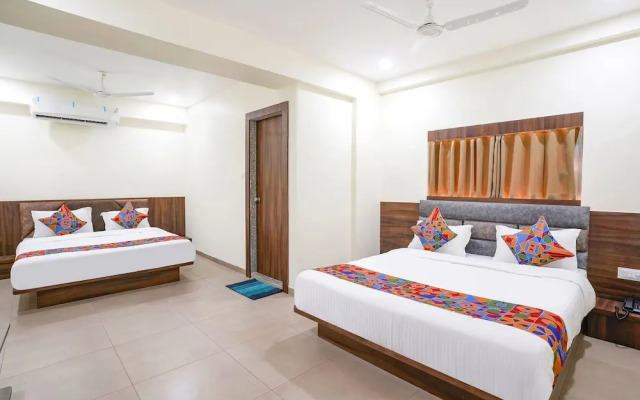 Fabhotel Hill Park I