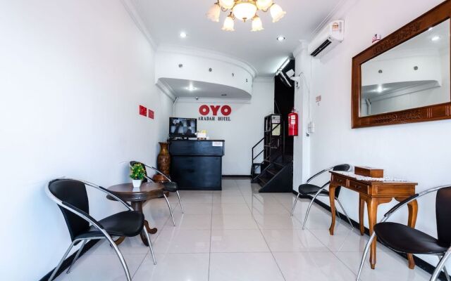 OYO 89621 Aradah Hotel