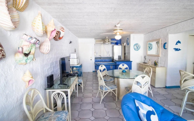 Loma Del Mar D 7