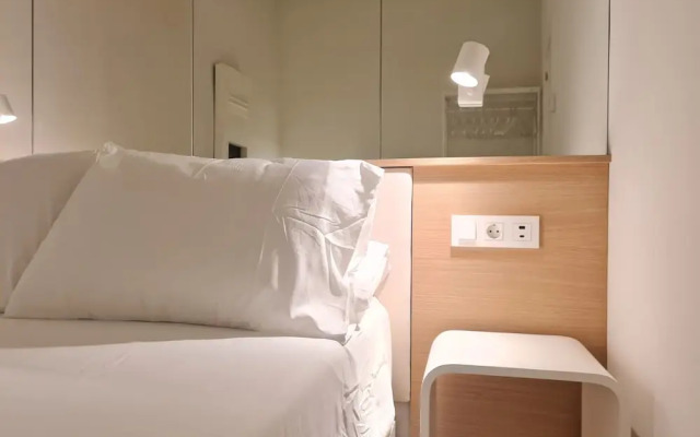 City Center Madrid Apartment With 2 Bedrooms