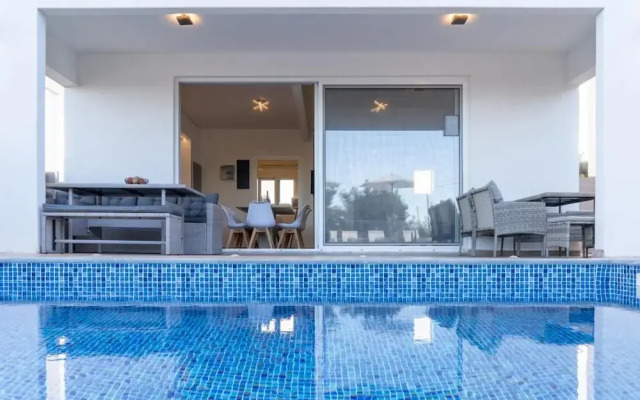 Saphire Nevelo Quality Villas