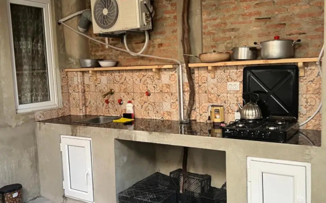 Guest House - Avlabari