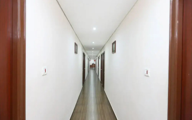 OYO 1001 Palmtree Corporate Anna Nagar