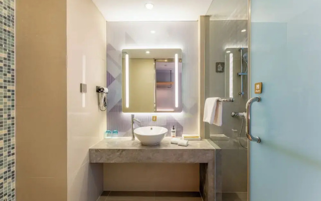 Holiday Inn Express Hangzhou Huanglong by IHG