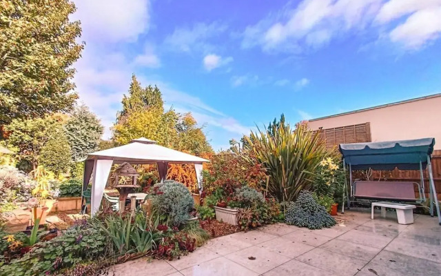The Sandy Studio Flat in Petersham