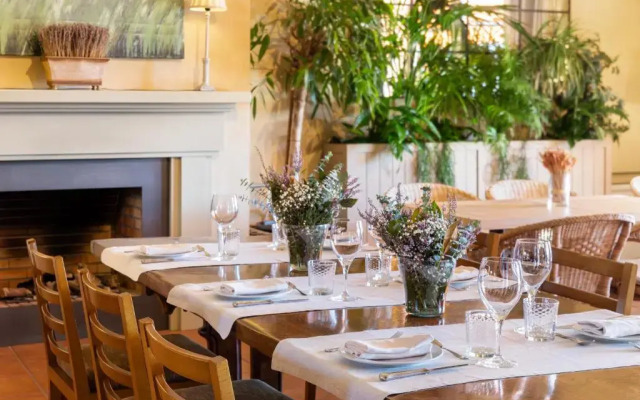 Bremon Boutique Hotel by Duquessa Hotels Collection