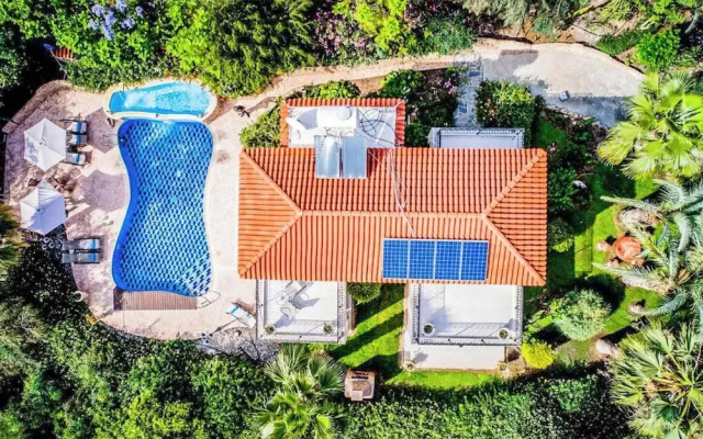 Villa Anna Argaka