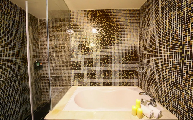 Talmud Hotel Tainan