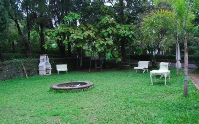 Wood Palace Heritage Resort – Outside – Kuttikkanam