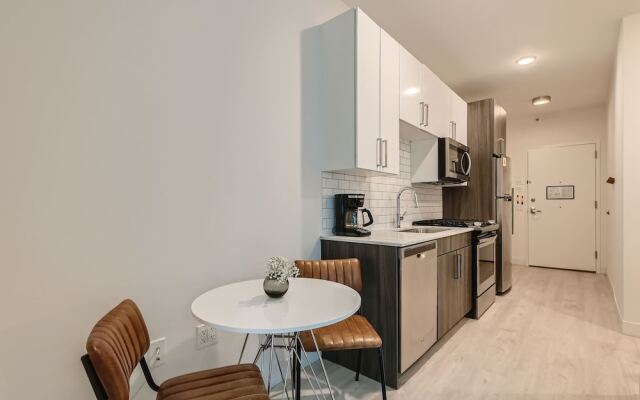 Sentral Michigan Avenue