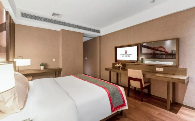 Rezen Kingtown Hotel (Chongqing Xinpaifang)