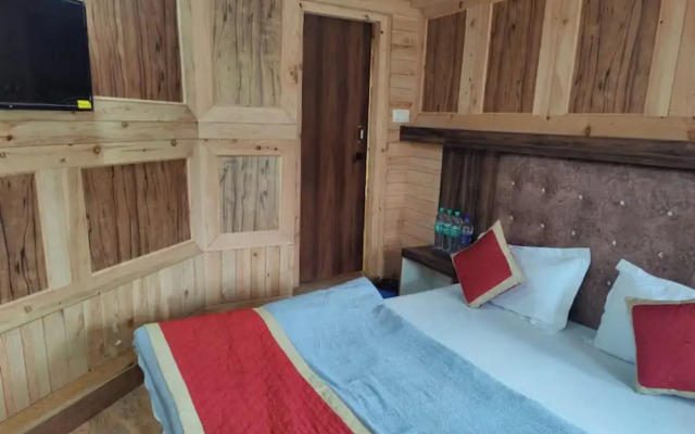 Ashok Hotel