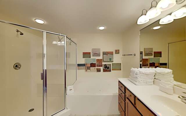 Emerald Dolphin by Southern Vacation Rentals