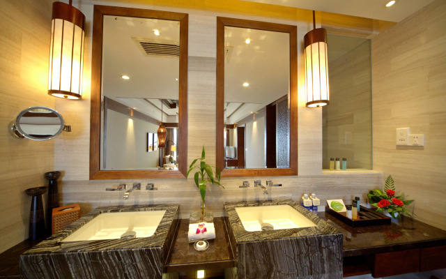 Crowne Plaza Danang by IHG