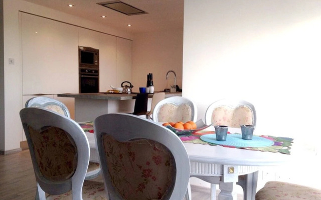 Apartment With Pool Near Beach In St Julians