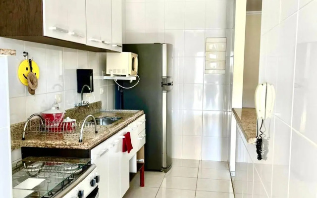 Apart Ubatuba c/ ar, churrasqueira, piscina