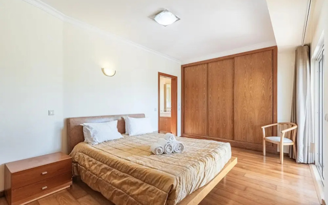 Villa Coute Real in Quarteira