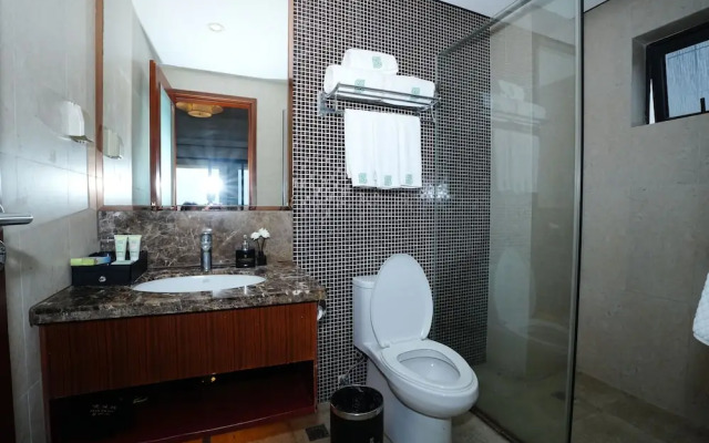 Huizhou Hazens East Resort